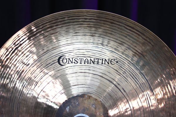 Constantine Hand Hammered Black Pearl Series 15" Thin China