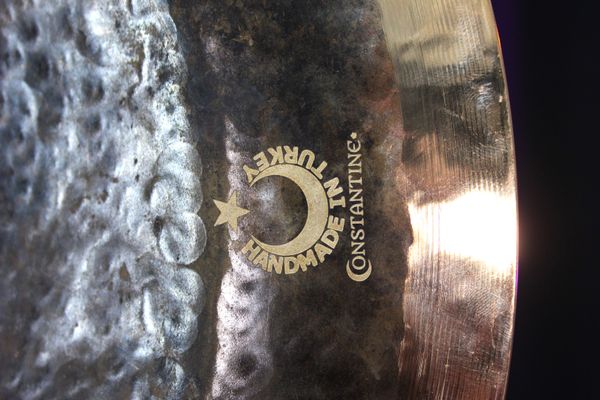 Constantine Hand Hammered Black Pearl Series 15" Thin China