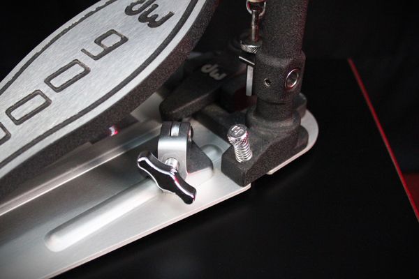 DW 9000 Single Bass Drum Pedal