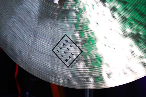 Istanbul Agop Traditional 20'' Medium Ride