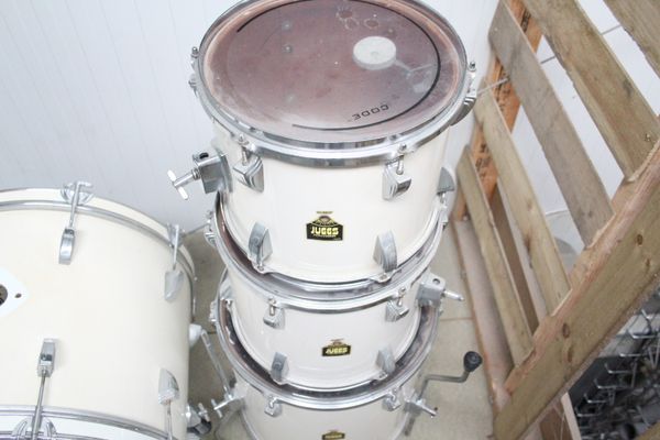Juggs Starsearcher 2800 Series 4pc 22" Shell Pack - White