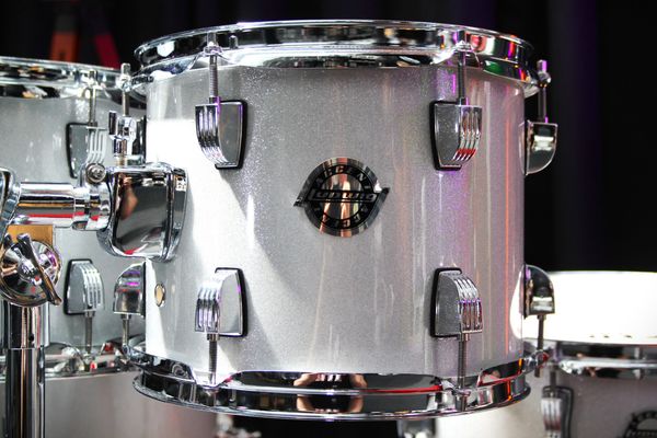 Ludwig Accent Fuse 20" 5pc Converted Low Volume Practice Kit - Silver Sparkle