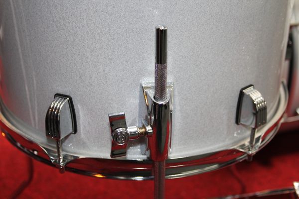 Ludwig Accent Fuse 20" 5pc Converted Low Volume Practice Kit - Silver Sparkle