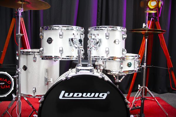 Ludwig Accent Fuse 20" 5pc Drum Kit - Silver Sparkle