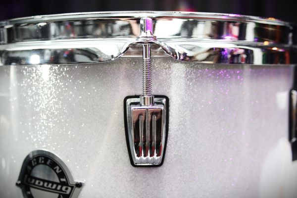 Ludwig Accent Fuse 20" 5pc Drum Kit - Silver Sparkle