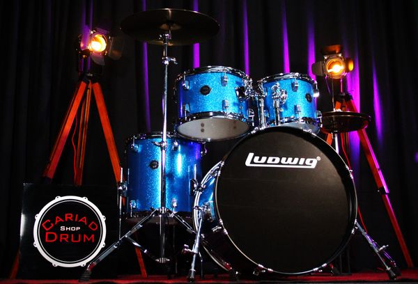 Ludwig Accent Fuse 5pc 20'' Drum Kit w/ Hardware & Cymbals - Blue Sparkle