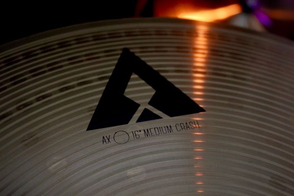 Ludwig Element Evolution 5pc 20” Drum Kit w/ Hardware & Cymbals - Mint Sparkle