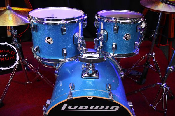 Ludwig Element Evolution 5pc Drum Kit w/ Cymbals & Hardware - Blue Sparkle