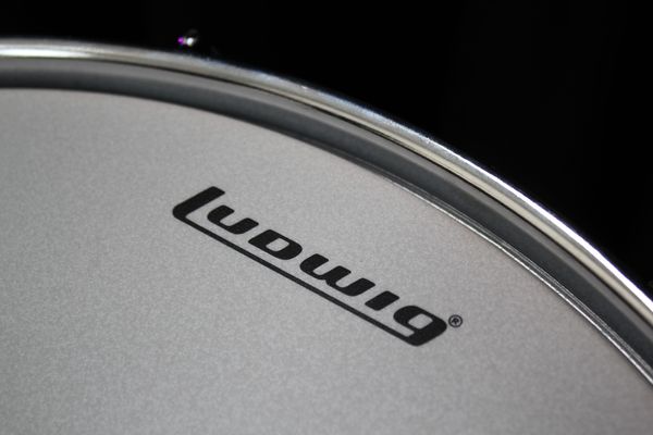 Ludwig Universal Beech 14" x 6.5" Snare Drum