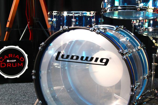 Ludwig Vistalite 50th Anniversary Acrylic 22" Shell Pack - Blue Clear Blue