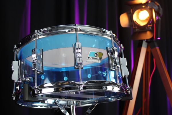 Ludwig Vistalite 50th Anniversary Acrylic 14" x 6.5" Snare Drum - Blue Clear Blue