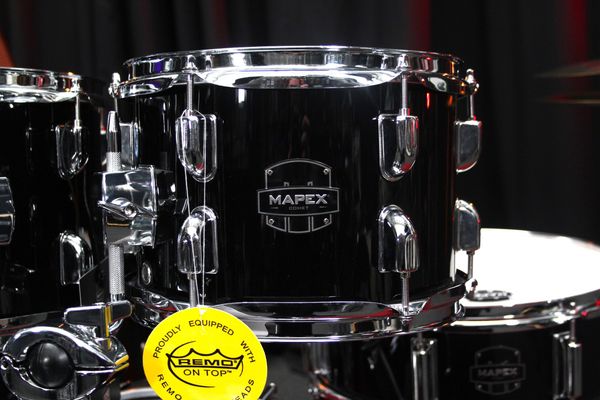 Mapex Comet Fusion 18" 5pc Drum Kit w/hardware - Dark Black