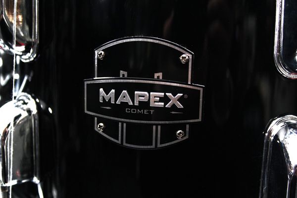 Mapex Comet Fusion 18" 5pc Drum Kit w/hardware - Dark Black