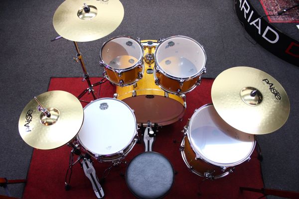 Mapex Mars Birch 22" Drum Kit w/ Hardware & Cymbals - Sunflower Sparkle
