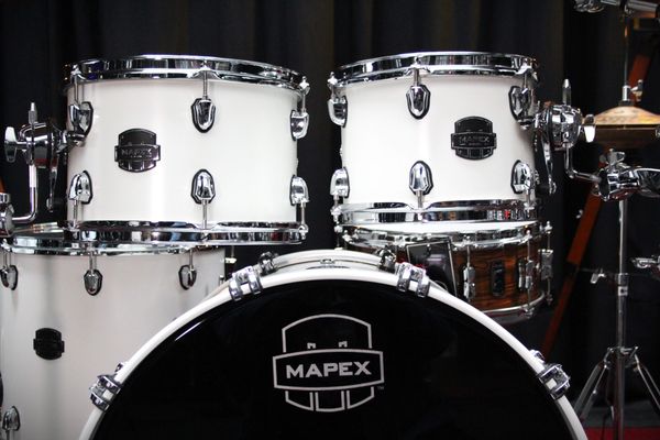 Mapex Saturn 22" Rock Shell Pack - Satin White