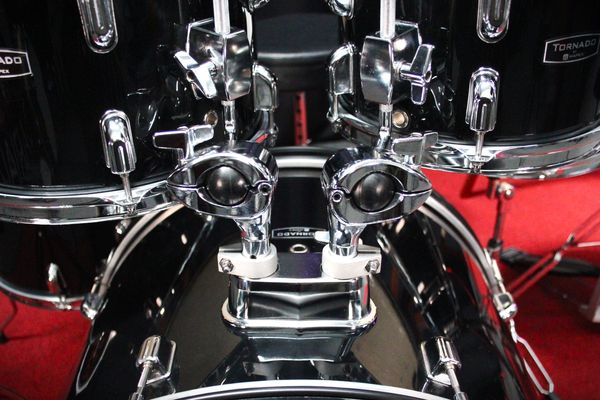 Mapex Tornado 5pc Drum Kit - Black