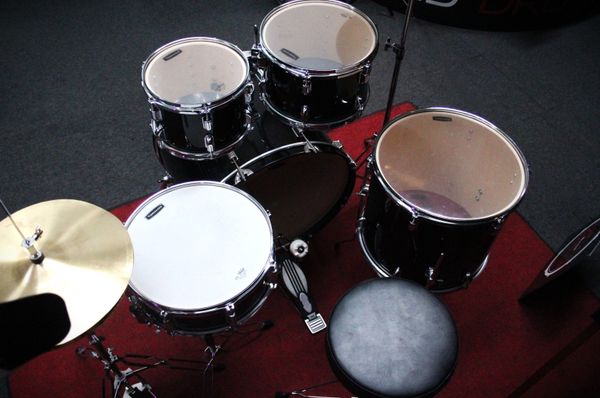 Mapex Tornado 5pc Drum Kit - Black