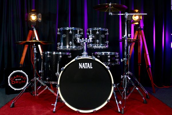 Natal Arcadia 5pc 22” Drum Kit w/Hardware - Black Sparkle