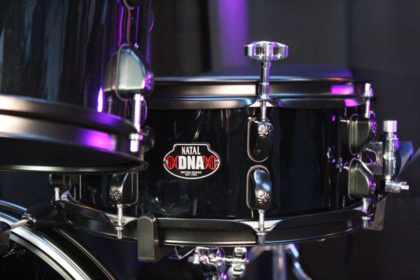 Natal DNA Stealth 18" 4pc Drum Kit - Black