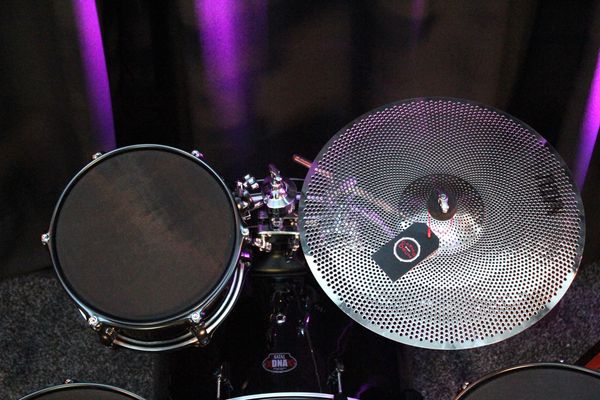 Natal DNA Stealth 18" 4pc Drum Kit - Black