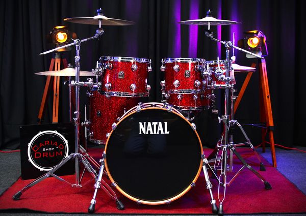 Natal Originals Maple 22'' 4pc Shell Pack w/ extra 8'' Tom & 14'' Snare - Red Sparkle