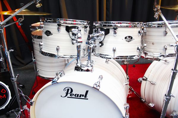 Pearl Export The Beast 9pc Drum Kit - Slipstream White