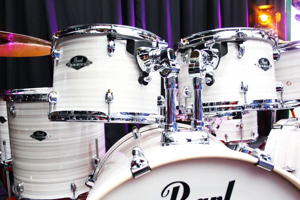 Pearl Export The Beast 9pc Drum Kit - Slipstream White