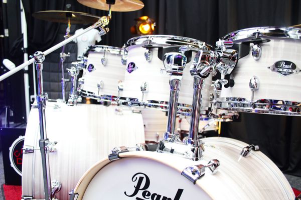 Pearl Export The Beast 9pc Drum Kit - Slipstream White
