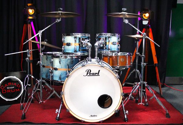 Pearl Masters All Maple Shell 5pc 22'' Shell Pack