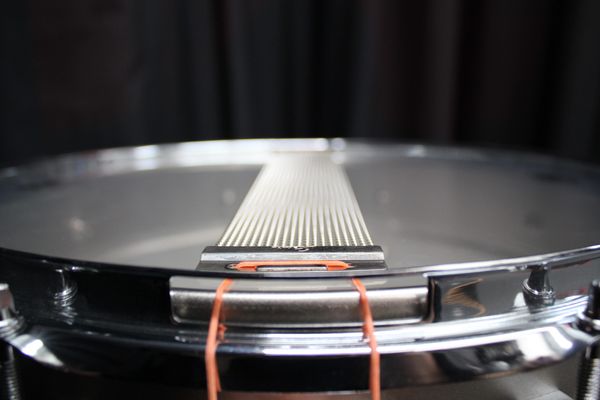 Pearl Modern Utility 14" x 5.5" Snare Drum - Textured Steel