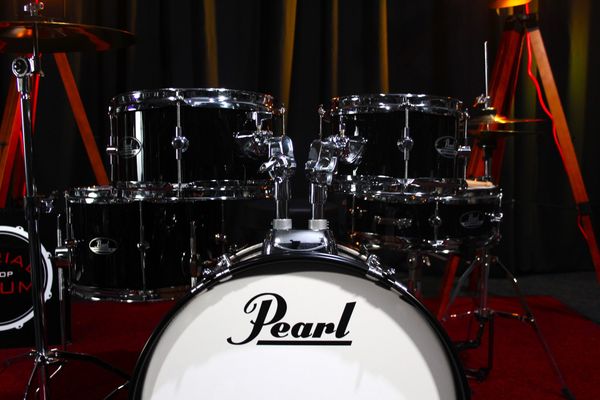 Pearl Roadshow Junior 16" 5pc Kit - Jet Black