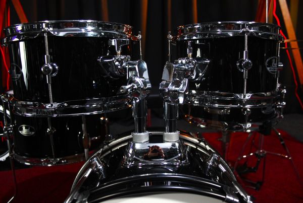 Pearl Roadshow Junior 16" 5pc Kit - Jet Black
