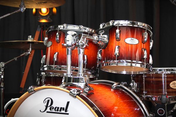 Pearl Vision Maple 22" 4pc Shell Pack- Volcanic Burst