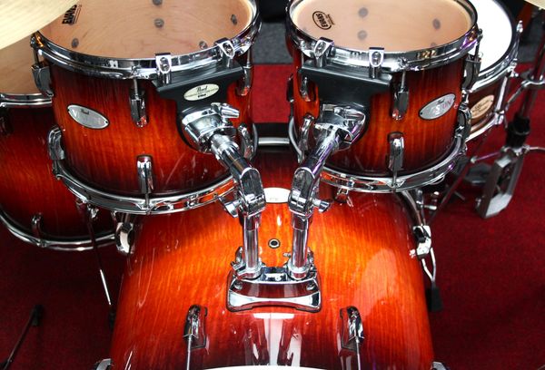 Pearl Vision Maple 22" 4pc Shell Pack- Volcanic Burst