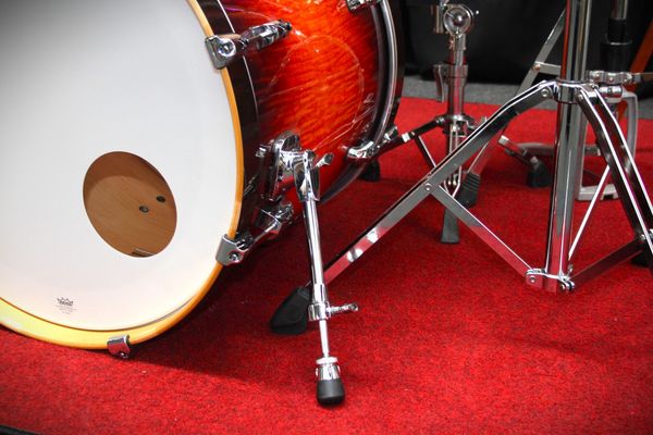 Pearl Vision Maple 22" 4pc Shell Pack- Volcanic Burst