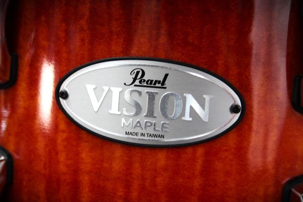Pearl Vision Maple 22" 4pc Shell Pack- Volcanic Burst