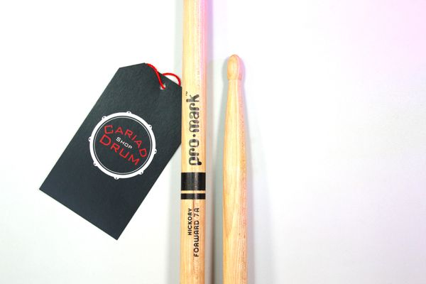Promark Forward 7A Hickory Wood Drumsticks