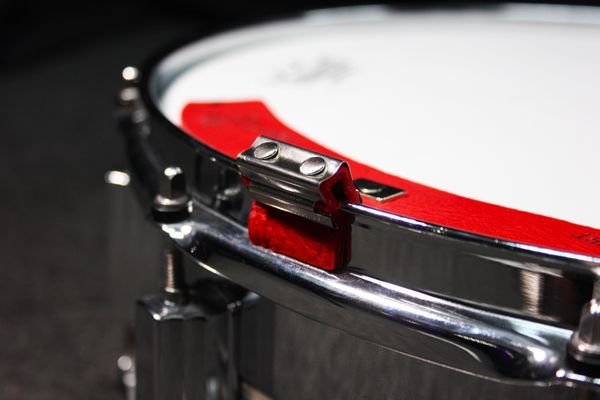 Snareweight M-80 Magnetic Medium to Heavy Drum Damper - Red