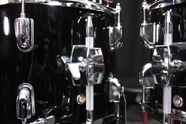 Stealth Low Volume Mapex Comet Fusion 18" 5pc Kit w/hardware - Dark Black