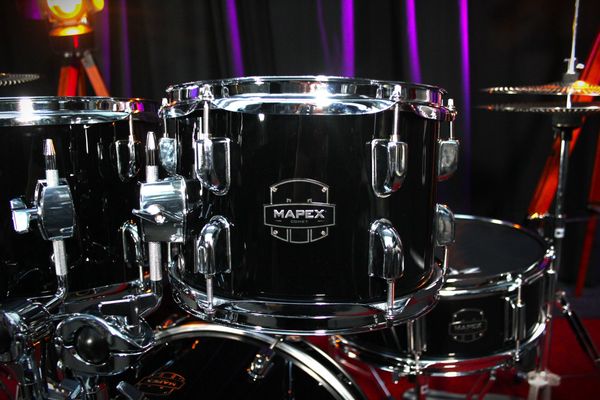 Stealth Low Volume Mapex Comet Fusion 18" 5pc Kit w/hardware - Dark Black