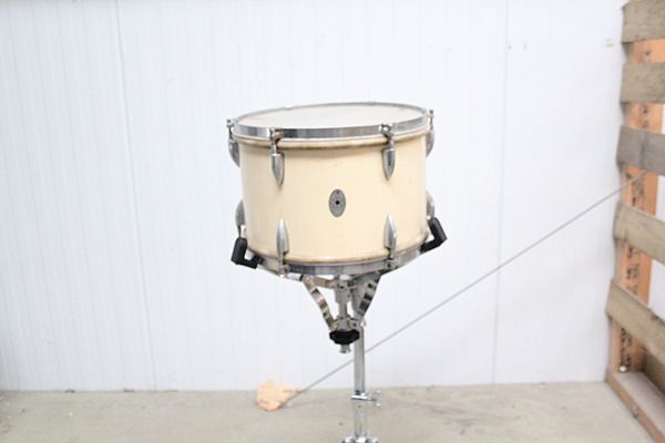 Vintage Ajax 12" Tom 