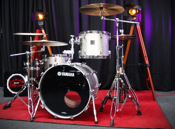 Yamaha Maple Custom Absolute 3pc 20'' Shell Pack - Silver Glitter