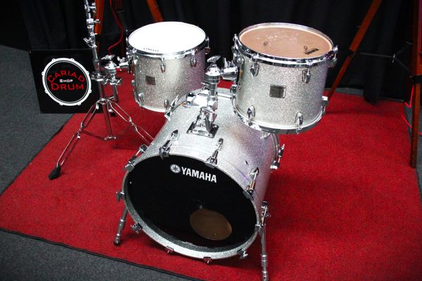 Yamaha Maple Custom Absolute 3pc 20'' Shell Pack - Silver Glitter