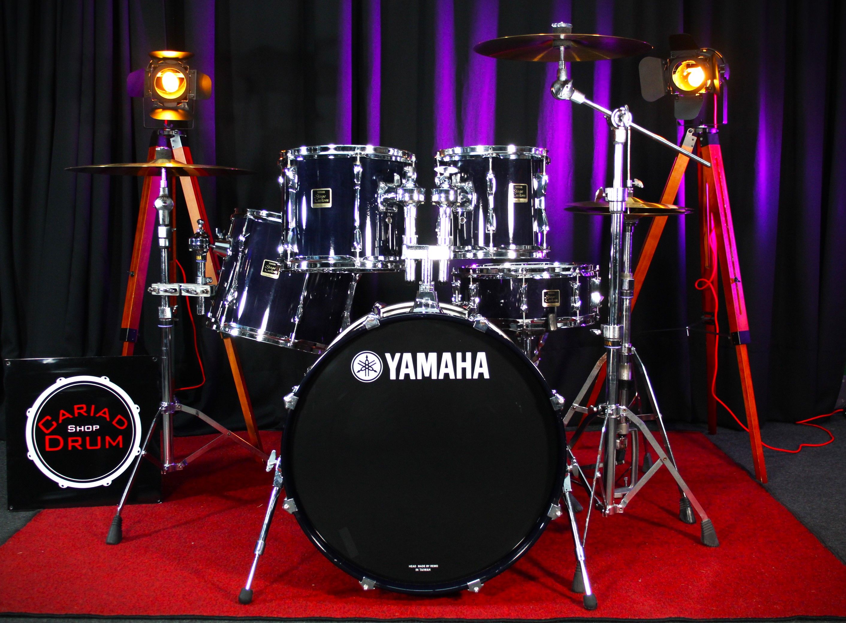 Yamaha Stage Custom 22'' 5pc Drum Kit w/hardware - Navy Blue