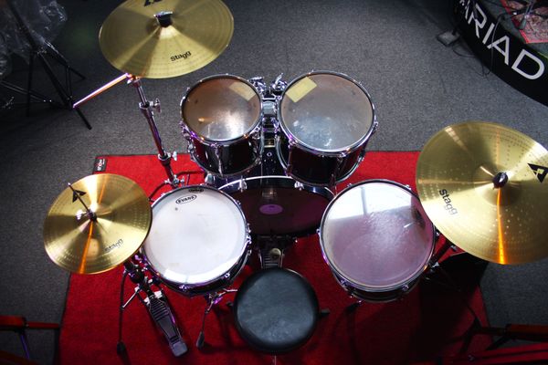 Yamaha Stage Custom 22'' 5pc Drum Kit w/hardware - Navy Blue