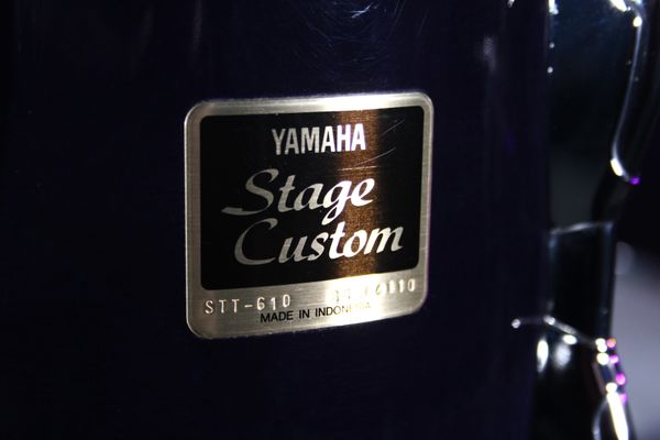 Yamaha Stage Custom 22'' 5pc Drum Kit w/hardware - Navy Blue