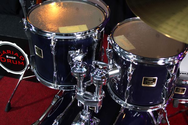 Yamaha Stage Custom 22'' 5pc Drum Kit w/hardware - Navy Blue