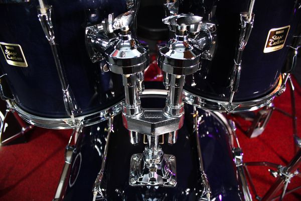 Yamaha Stage Custom 22'' 5pc Drum Kit w/hardware - Navy Blue